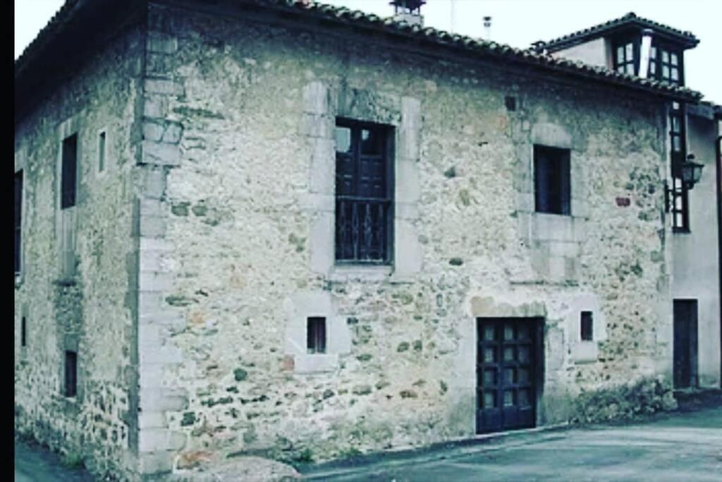 Villa La Casona Del Xerron à El Condado Extérieur photo